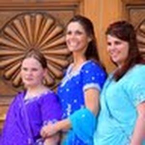 Meet your Posher, Karena